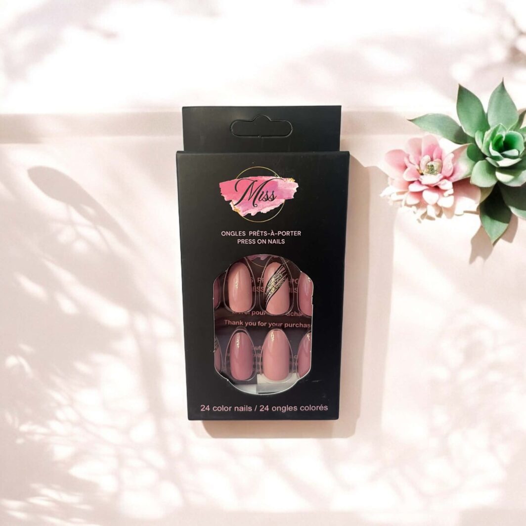ONGLES PRÊTS-À-PORTER#27